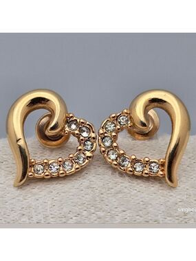 Heart-Shaped Stud Earrings Gold-Tone Clear Stones NWOT Dainty Cute Sparky Love
